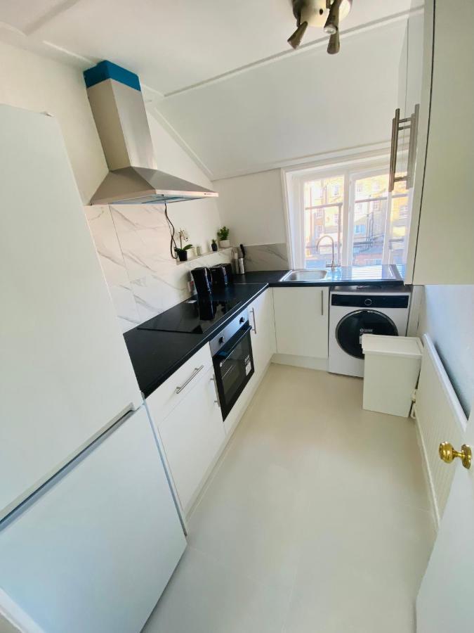 Modern 1 Bedroom Flat In Paddington London Ngoại thất bức ảnh